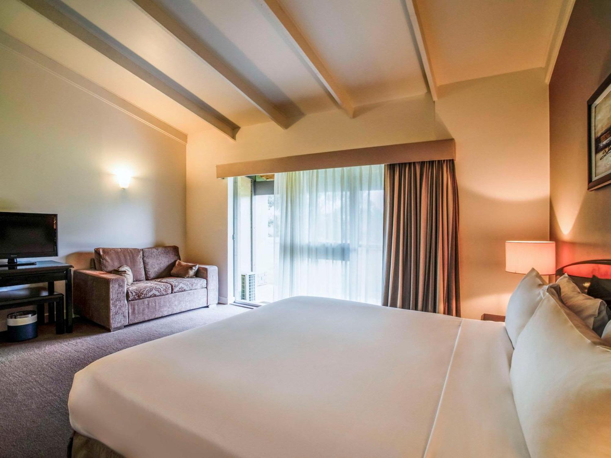 Отель Breakfree Wirrina Cove Экстерьер фото